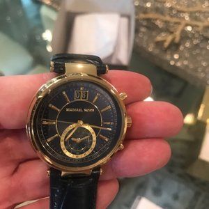 MICHAEL KORS WOMEN'S CHRONOGRAPH NAVY WATCH w/LEATHER STRAP - BRAND NEW!